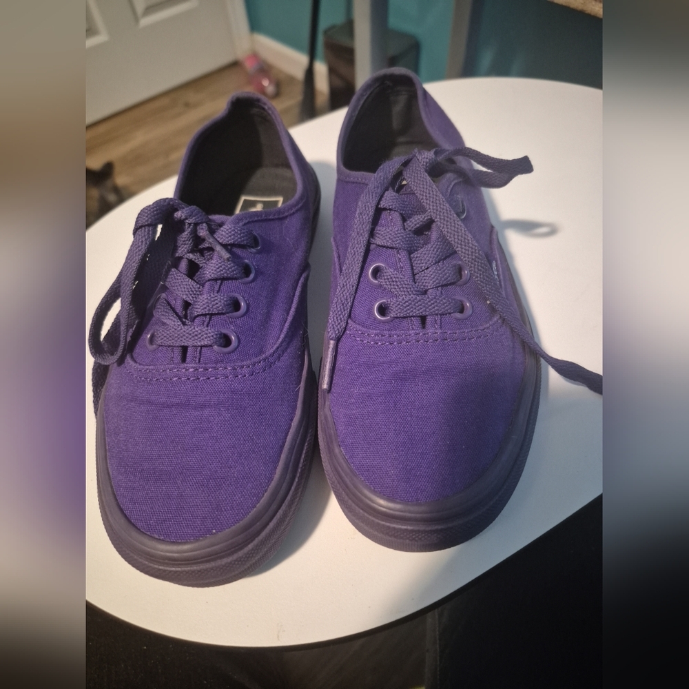 Vans Purple Sneakers Classic Canvas Design